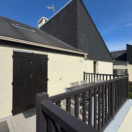 Duplex With Terrace Near Apartment Merville-Franceville-Plage
